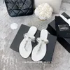 2024S New Luxury Fashion Brand Women Slippers Summer Fashion Platform Flat Sandals Tory Designer Flip Flops Chanei Shoes High Heel Women Glass Heart Slides