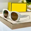 Кромкие негабаритные солнцезащитные очки Черные/серые затененные женщины Мужчины Летние оттенки солнечные солнечные луны De Soleil UV400 Очеитель
