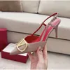 Designer Women Sandals High Heels Metal V Buckle Pointed Shoes Naked Black Red Matte Classic Sandals Slim Fit Sexy High Heels Wedding Shoes