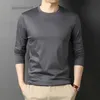 メンズポロスファッションスタイリッシュな高級メンズ服の美学特大Tシャツ長袖付きルーズフィットシルクテクスチャTシャツManl2404