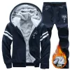 Set 2023 da pista da pista inverno inverno sportivo slim fit da sola abbigliamento sportivo caldo con cappuccio con cappuccio a due pezzi da corsa da uomo in fitness set