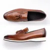 أحذية غير رسمية 2024 -مبيعات البريطانية على الطراز البريطاني تنفس على اللطف اللباس الجلود الرجال رجال رجعية حذاء رجالي رجال