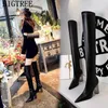 Bottes sur le genou cuisse haute chaussures dames chaussures hiver femmes mode talons noirs féminins gros taille 43