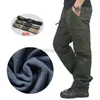 Herenbroek winter dikke fleece lading broek heren katoen militair tactische flodderige flaggy casual broek dubbele laag plus fluweel warme thermische broeken d240425