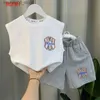 Наборы одежды Baby Summer Vest для мальчиков на открытом воздухе детская модная футболка+шорты мужские 2-11y Q240425