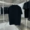 Mens Plus T-Shirt Tasarımcı T Shirts Lüks Tshirts Sıradan Pamuk Renkli Mektup Baskı Tshirt İlkbahar Yaz Tasarımcısı Geometri Tee 2xl XXL