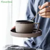 Mokken Creative Retro Coarse Pottery Tea Coffee Cup en Saucer Set Un-derglaze Color Brief ruwe keramische mok middag
