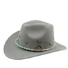 Cappelli a bordo larghi cappelli da secchio da cowboyhat ricamato a mano Accessori per cappelli da cowboy occidentali decorazioni classiche maschi jazz a bordo largo e cappello da feltro femminile y240425