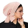 Hijabs vooraf verbonden moslimvrouwen hijab bonnet geplooide ruches tulband chemo cap onderstreept haarverlies hoed islamitische kanker hoofddeksels sjaal mujer d240425