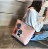 Umhängetaschen 2024 Koreanische Version Cartoon Muster Einkaufsreise PO Bag Elegant Messenger Unique Design kleiner Platz