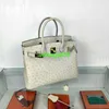 BK 2530 Handväskor Ostich Leather Totes Trusted Luxury Påsar Hem Sydafrika Importerad struts Skin Wool White Platinum Bag med 30 guldknappar har logotyp Hbzucx