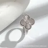 Ringos famosos de designer para os amantes Pure Silver High Clover Ring feminino ao vivo com vnain comum