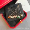 Designer Trend Gold Carter Amulet Ketting Vrouw Vind 18K Rose Gold dubbelzijdige witte fritillaria agaat hanger kraagketen