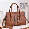 Guangzhou Best Price High Quality Designer Hands sacs colorés sacs de mode de mode Feme