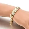 In rilievo Delysia King Women intarsato Crystal Golden Leaf Bracciale Trendy Bride Wedding Jewelry