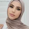 Hijabs Muzułmański pasujący do koszulki Premium Jersey Zestaw Hidżab pasujący do koloru koszulka hidżab z podsekwatorem D240425
