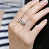 Band Rings Dazzling Rose Gold Silver Color Round Ring for Women Metal Inlaid Zircon Stones Wedding Set Engagement Jewelry H240425