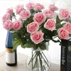 7st Faux fuktgivande rose verklig touch konstgjorda blommor bröllopsdekor brud bouqet falska rosor hem dekorativt parti blommor 240417