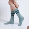 Chaussettes de sport 2 paires bas de bas en coton non glissé pour femmes et tas de tube plus épais Terry Pilates Yoga Long Drop Drop Livroaves Otgoj