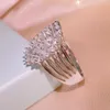 Anneaux de bande 925 Stamp Nouveau Luxury Luxury Super Flash Zircon Hollow Snowflake Ring Femme Femme Bijoux d'anniversaire Gift H240425