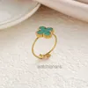 Высококачественное роскошное кольцо Fanjia Korean Style Fashion Lucky Grass Clover Simple и универсальный Instagram 18K Gold, регулируемый для женщин