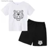 Zestawy odzieży Tiger Head Childrens Zestaw T-shirt 2-12-letni chłopcy i dziewczęta swobodny drukowany top z krótkim rękawem+spodenki Q240425