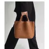 Luxurys Designers Sacs Fashion Femmes Sac épaule en cuir messager classique Style Lady Totes Hands Sacs Pourse 60