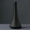 Vases Black Ceramic Small Vase Home Decoration Crafts Ornement Ornement Simplicité Planteur Fleur Vase pour le salon Décor de jardin