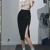 Saias 2024 Summer Web Celebrity Street Trend Style Pin decorativo Slim Half Skirt cintura High Split Hip para Women LL19