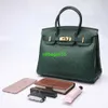 BK 2530 Handväskor Ostich Leather Totes Trusted Luxury Bags Ostrich Skin Womens Handväskor Hand Sydd med vaxtråd äkta läderväskor mode har logotyp HB4XON