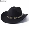 Breda brimhattar hink hattar bauhinia western cowboy hattar för män vintage tjurformade dekor kyrkan jazz hattar gentleman elegant cowgirl hattar y240425