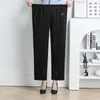 Frauenhose 7xl 8xl mittleren Alters älterer Sommer Elastic Taille Mutterhose große lässige Straight Hohlblume