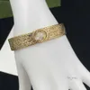 Złota biżuteria biżuteria otwarta bransoletka stalowa biżuteria z tytanem biżuteria z listami bransoletki projektant dla kobiet w mankietach prezenty bransoletki