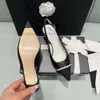 Designer Slingback para mulheres de saltos altos da corrente de Mulheres Sandálias de Luxúria de Moda Média de salto médio 100% genuíno de couro EU35-41