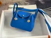 Designer tas ldy l linndies honing mini washroef hand gestikt blauw koe lederen patroon kruisleer