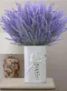 Dekorative Blumen 1PC Künstliche Kunststoff -Lavendel -Bündel gefälschte Pflanzen Hochzeitsstrauß Innen im Freien im Freien Home Office Tisch Dekorationen