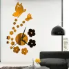 Horloges 1 Set Wall Clock Selfadhesive Battery Faire le pointeur long 4 numéros Miroir 3D Miroir Butterfly Plum Blossom Art Horloge