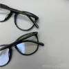 女性用の高品質のメガネプレーンと散らばんのフレームグラスアカデミックスタイル近視のフレームフォトグラスラグジュアリー3482メガネ青い光予防