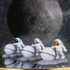 Escultura de resina estatueta de astronauta escultura de decoração de casa moderna led spaceman criativo noturno de decoração de luz de aniversário 240424