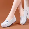 Casual Shoes Women's Autumn and Winter Air Cyned Soft Sules Bekväm anti -slip tjockt arbete Utrikeshandel