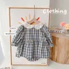 Rompers Baby Vêtements Toddler Girls One Piece Plaid Body Body Long Manchet tenue H240426