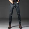 Jeans masculin Nouvel jean pour hommes pour hommes Hiver Season régulier des jambes droites pour hommes élastiques Slim Fit Casual Mens Pantsl2404