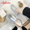 Casual Shoes Crystals Round Toe Leather Flats Women Silver Bling Loafers Par Platform Woman Flat med studenter Storlek 43