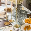 キャンドルホルダーヴィンテージメタルホルダーエキサイターキャンドルスティックファッションキャンドラブラシンプルな黄金の結婚式の装飾テーブルホーム