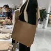 Bag Head Layer Cowhide Leder Tote Taschen 2024 Hochkapazität Pendler weiche atmosphärische einzelne Schulter Handtasche abgenutzte Handtasche