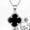 2024 Classic Four Leaf Clover Necklaces Pendants Silver Necklace Womens Jewelry with Collar Chain as a Gift for Girlfriend and Best Friend Simple Elegant Pendant