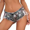 Shorts femminile 2023 Summer New Womens Flag Stampa sexy Banda a bassa vita Bandage RIP Jeans Shorts Beach Style Y240425