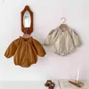 Rompers 0-2Y Baby Bodysuit Corduroy One Piece Ruffle Collar Bodysuit Fashion Baby Outfit H240509