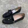 Casual schoenen zwarte zachte pu lederen dames oxfords plat Britse stijl vierkant teen slip op loafers dames flats rijden mocassins