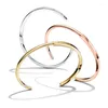 Bangle 2024 Vendre des bijoux féminins 925 Platage en argent avec un bracelet d'ouverture de la mode 18K et rose en or rose